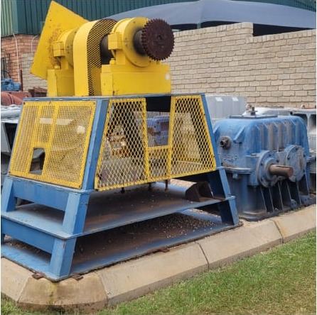 Vibrating screen unit